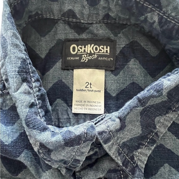 OshKosh B'Gosh Toddler Boys Denim Long Sleeve Button Down Shirt Size 2T - Picture 4 of 6